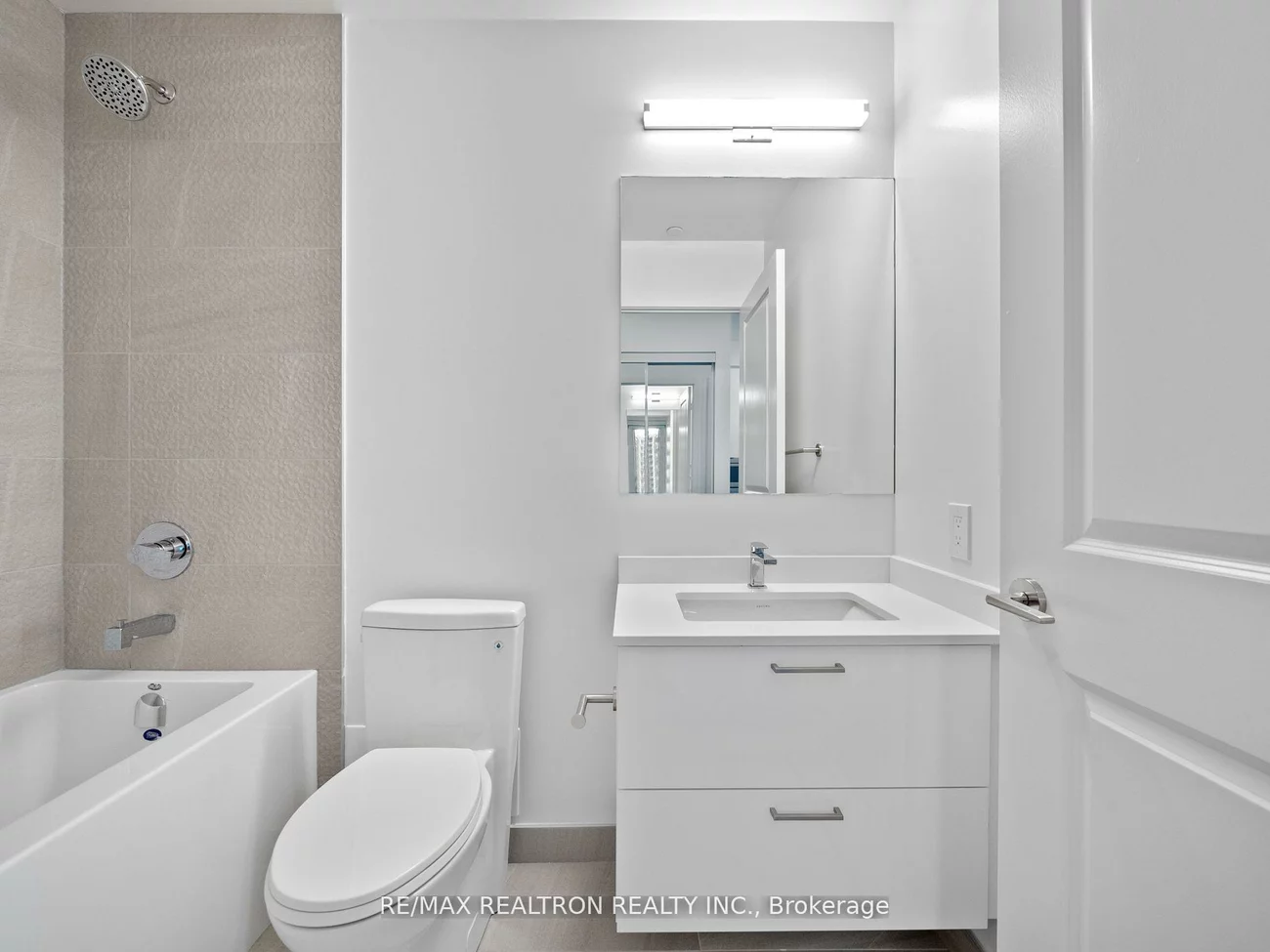 30, UPPER MALL, Brownridge, Vaughan