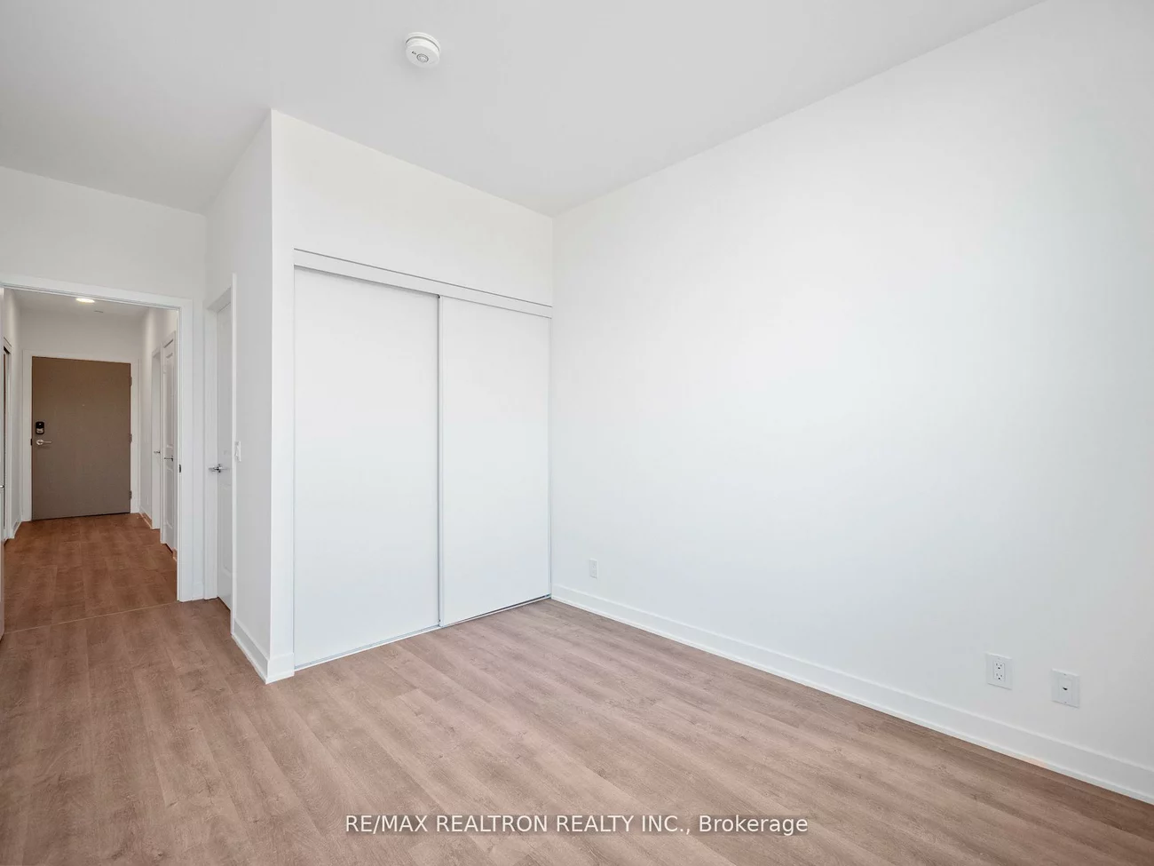 30, UPPER MALL, Brownridge, Vaughan