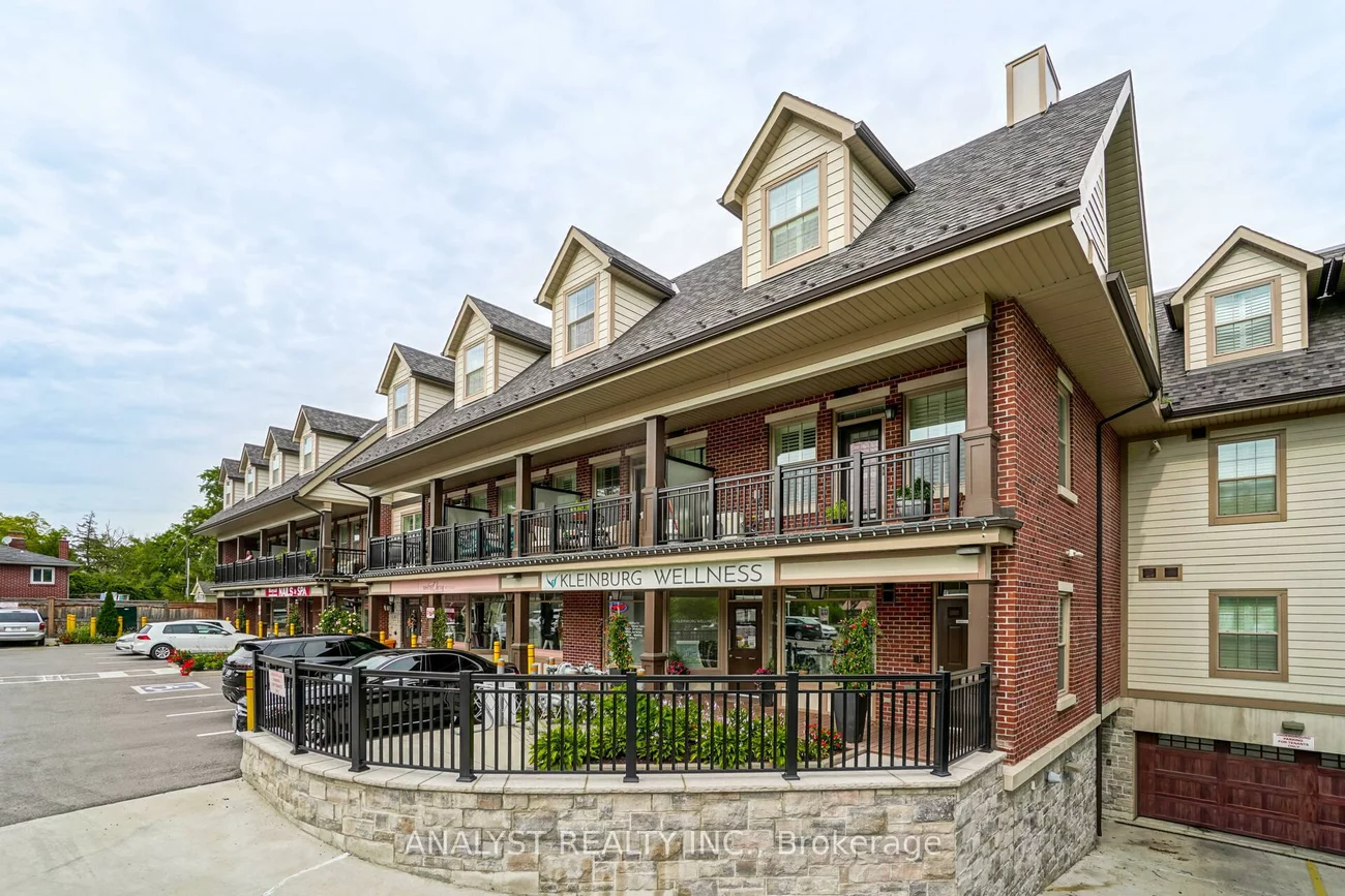 10425, Islington, Kleinburg, Vaughan
