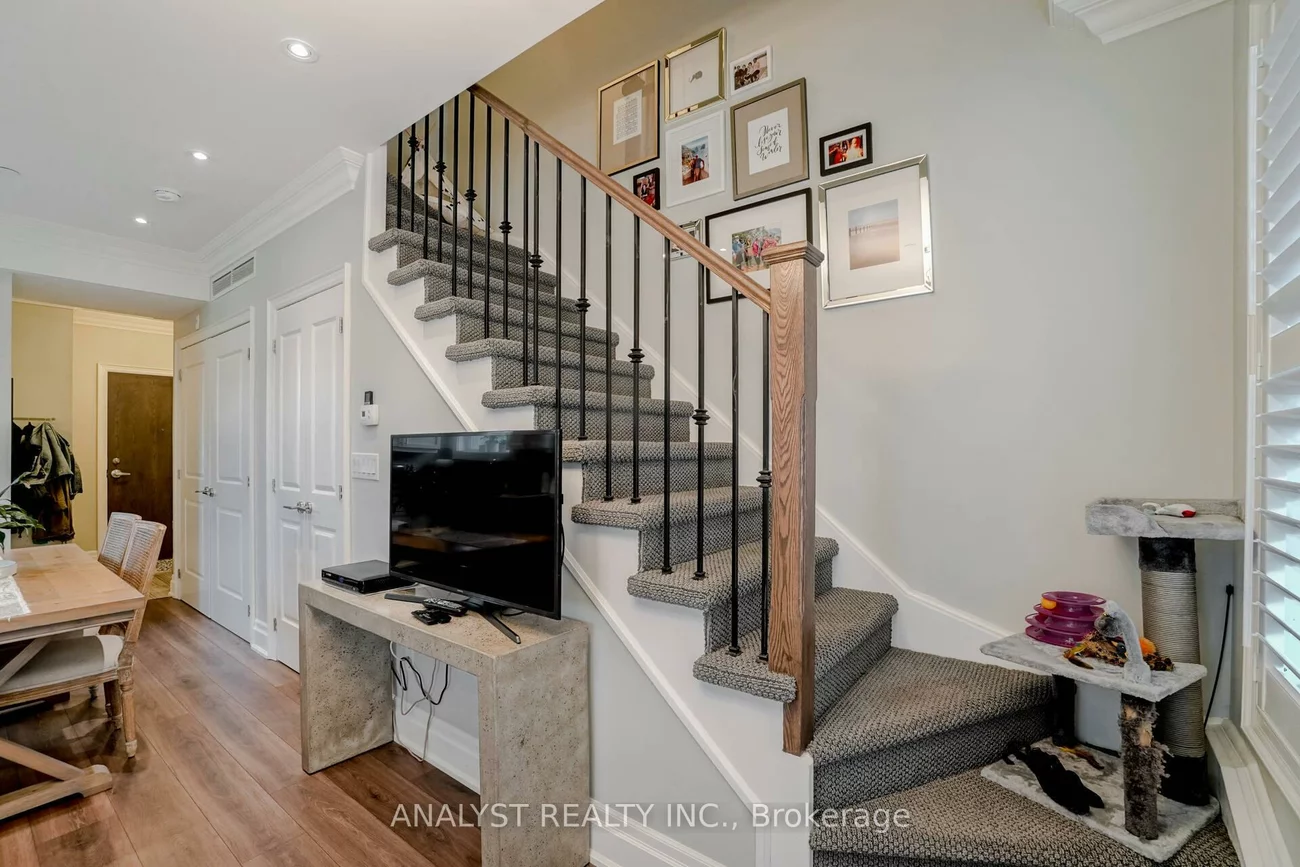 10425, Islington, Kleinburg, Vaughan