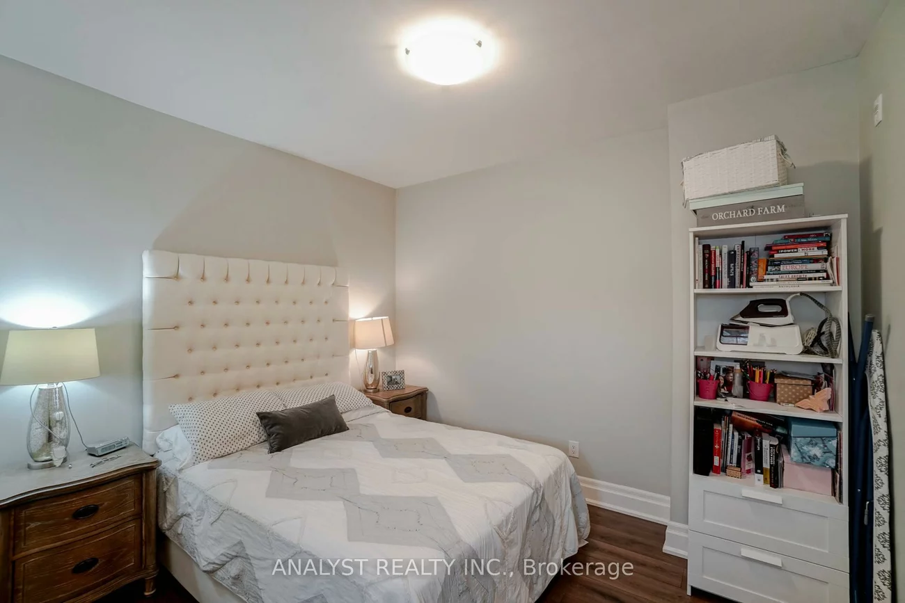 10425, Islington, Kleinburg, Vaughan