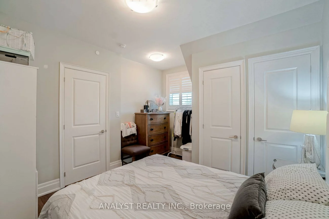 10425, Islington, Kleinburg, Vaughan