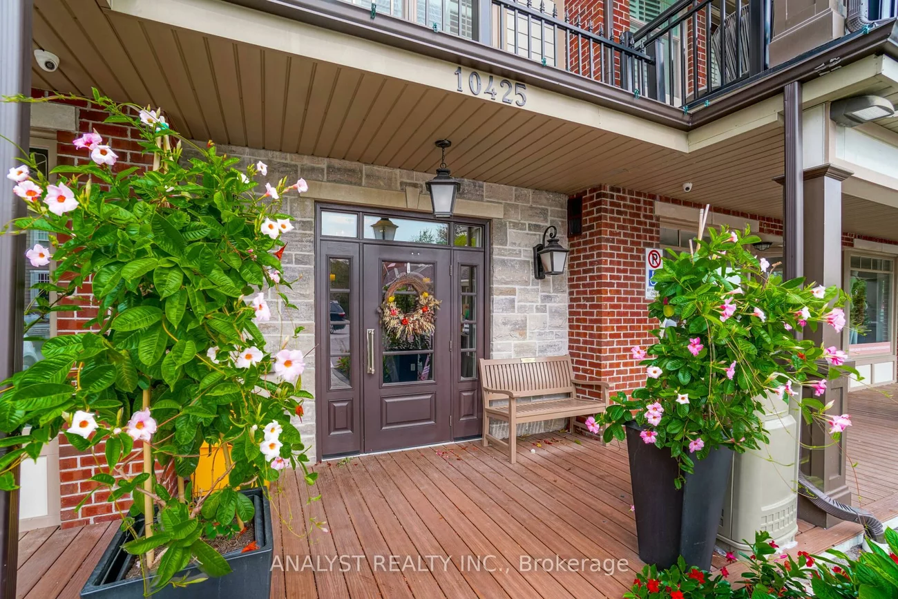 10425, Islington, Kleinburg, Vaughan
