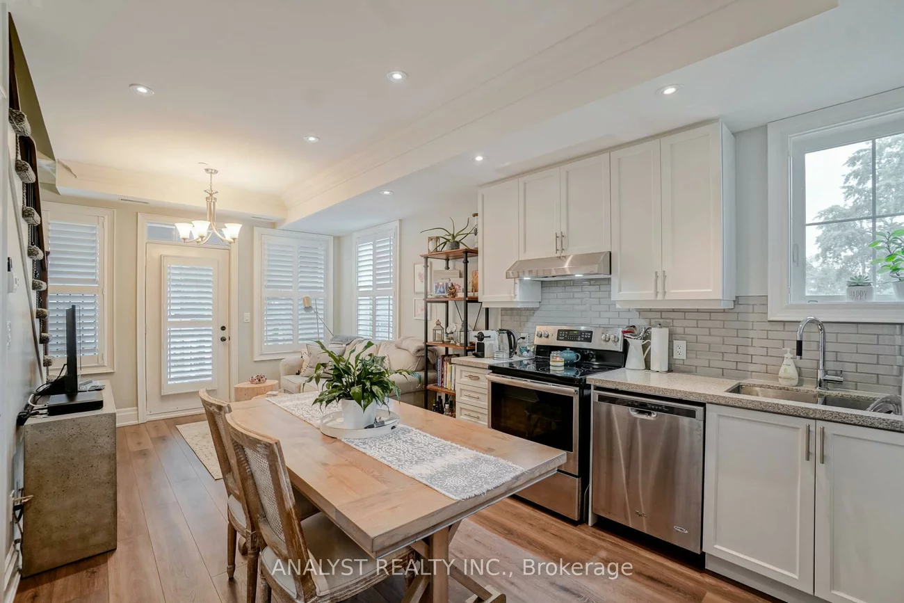 10425, Islington, Kleinburg, Vaughan