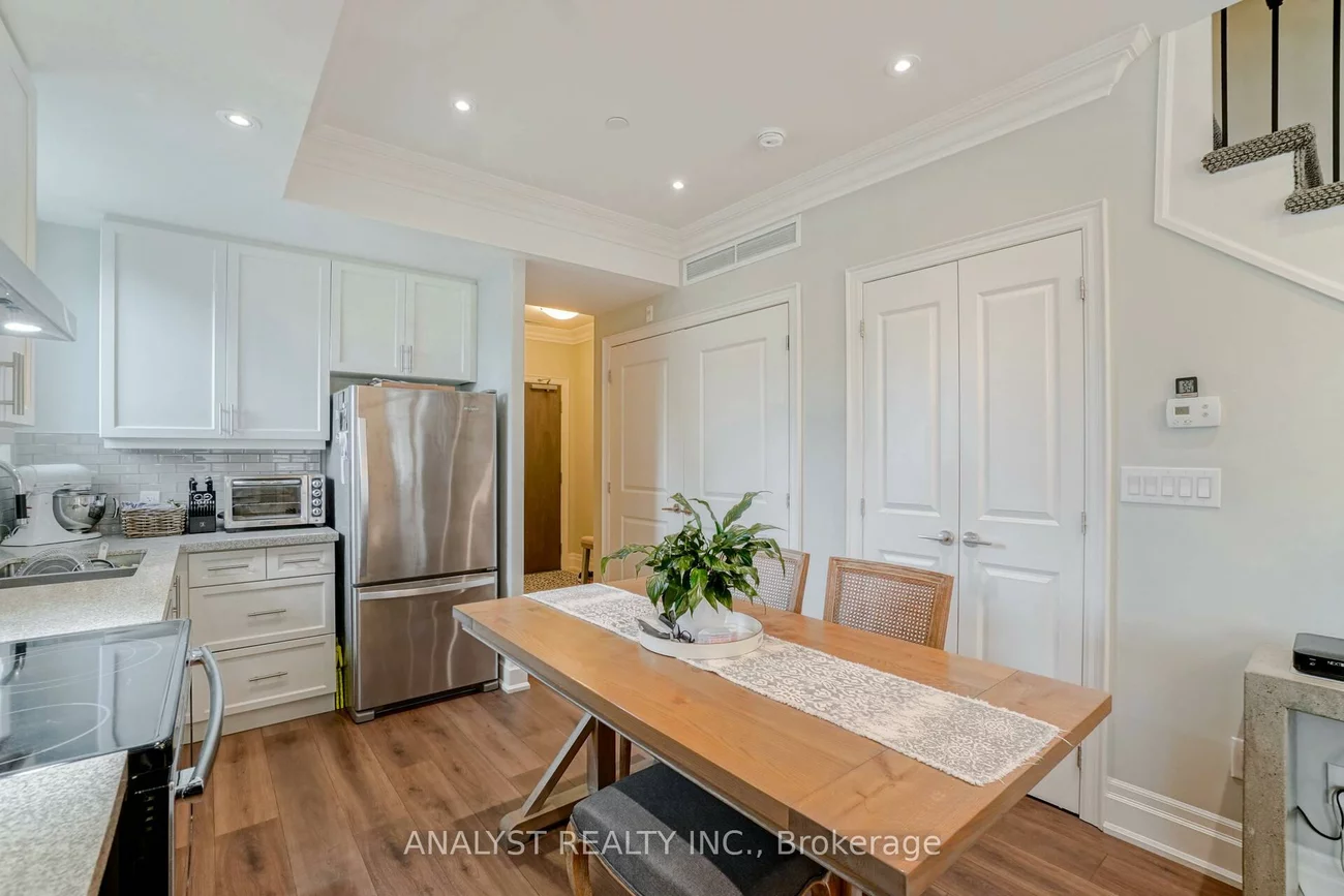 10425, Islington, Kleinburg, Vaughan
