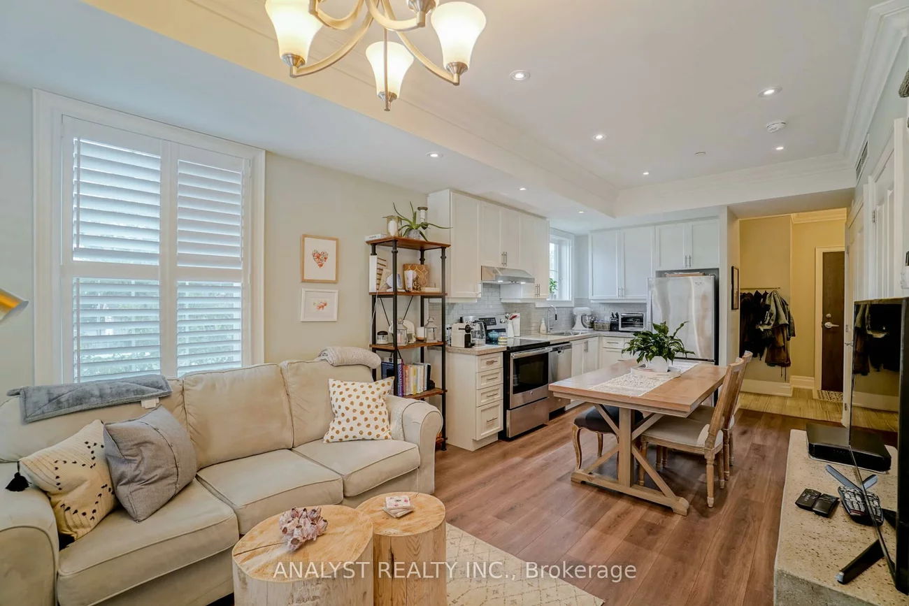 10425, Islington, Kleinburg, Vaughan