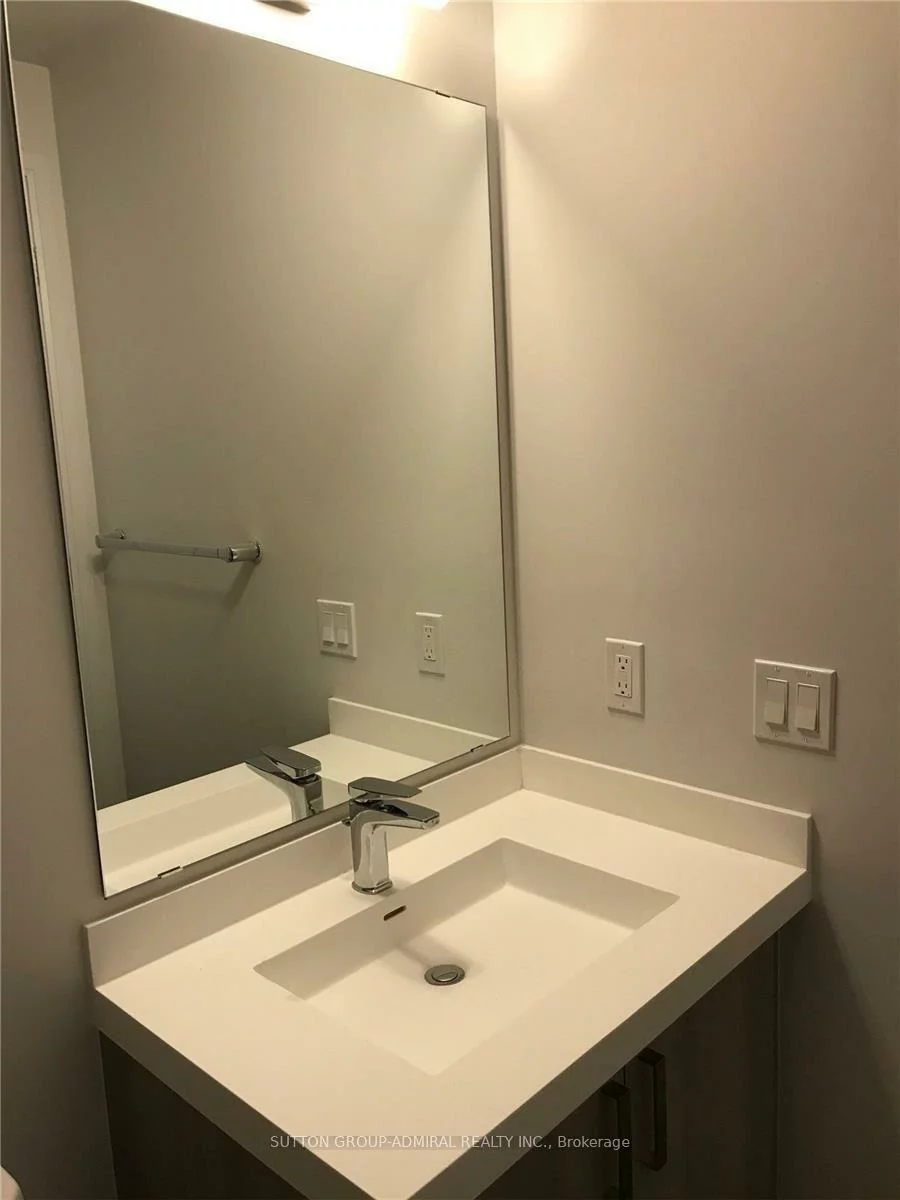 1060, Portage, Concord, Vaughan