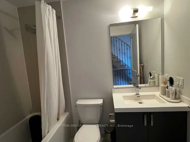 1060, Portage, Concord, Vaughan