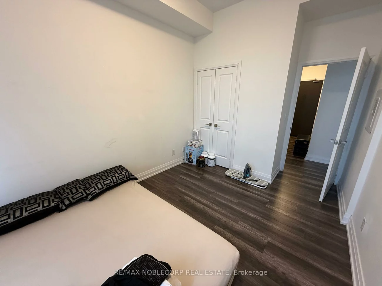 3600, Highway 7, Vaughan Corporate Centre, Vaughan