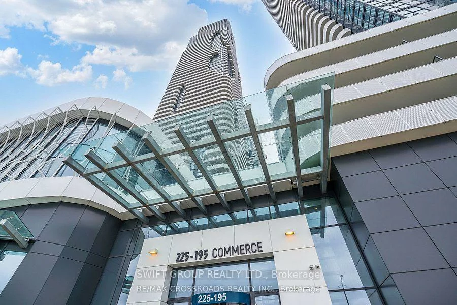 225, Commerce, Vaughan Corporate Centre, Vaughan
