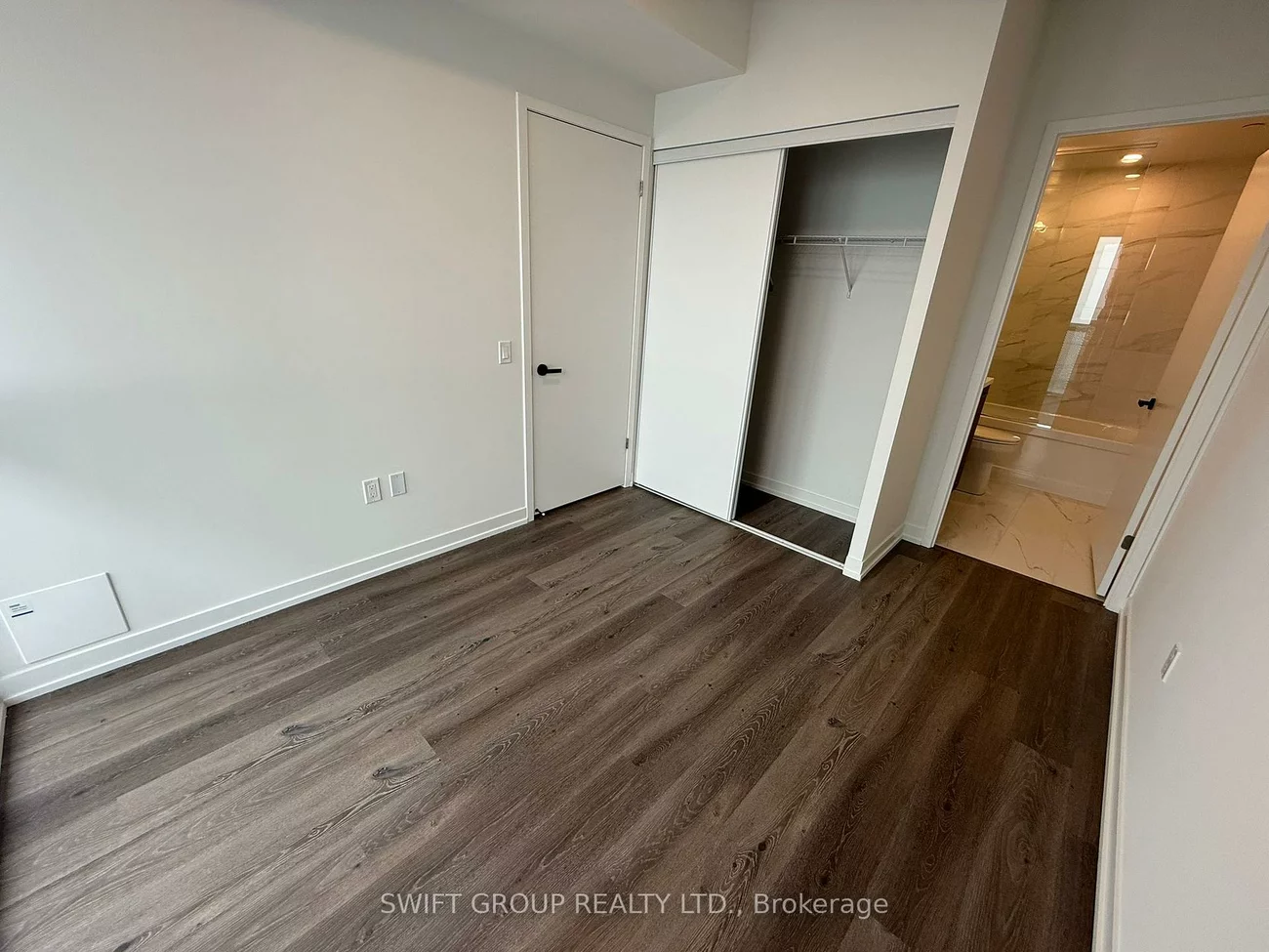 225, Commerce, Vaughan Corporate Centre, Vaughan