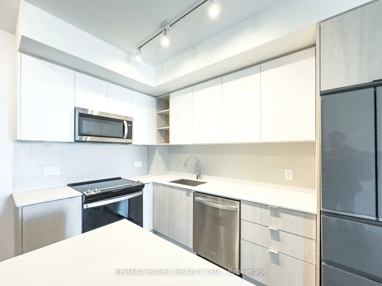 100, Eagle Rock, Rural Vaughan, Vaughan