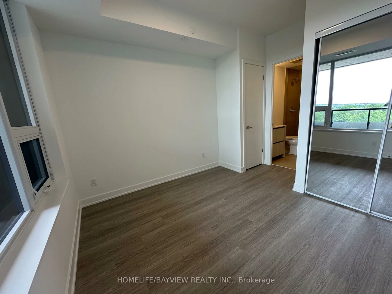8188, Yonge, Uplands, Vaughan