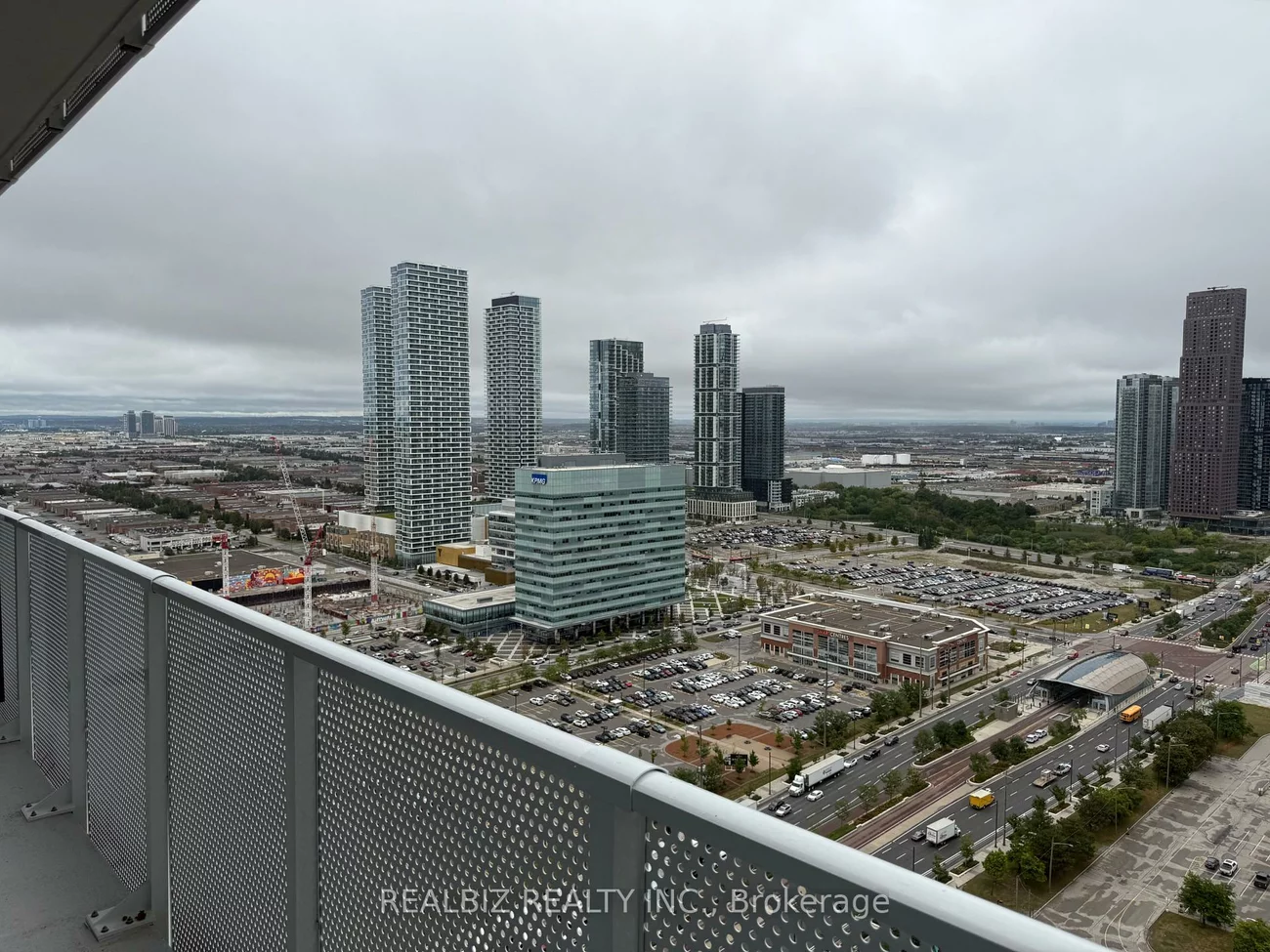 28, Interchange, Vaughan Corporate Centre, Vaughan
