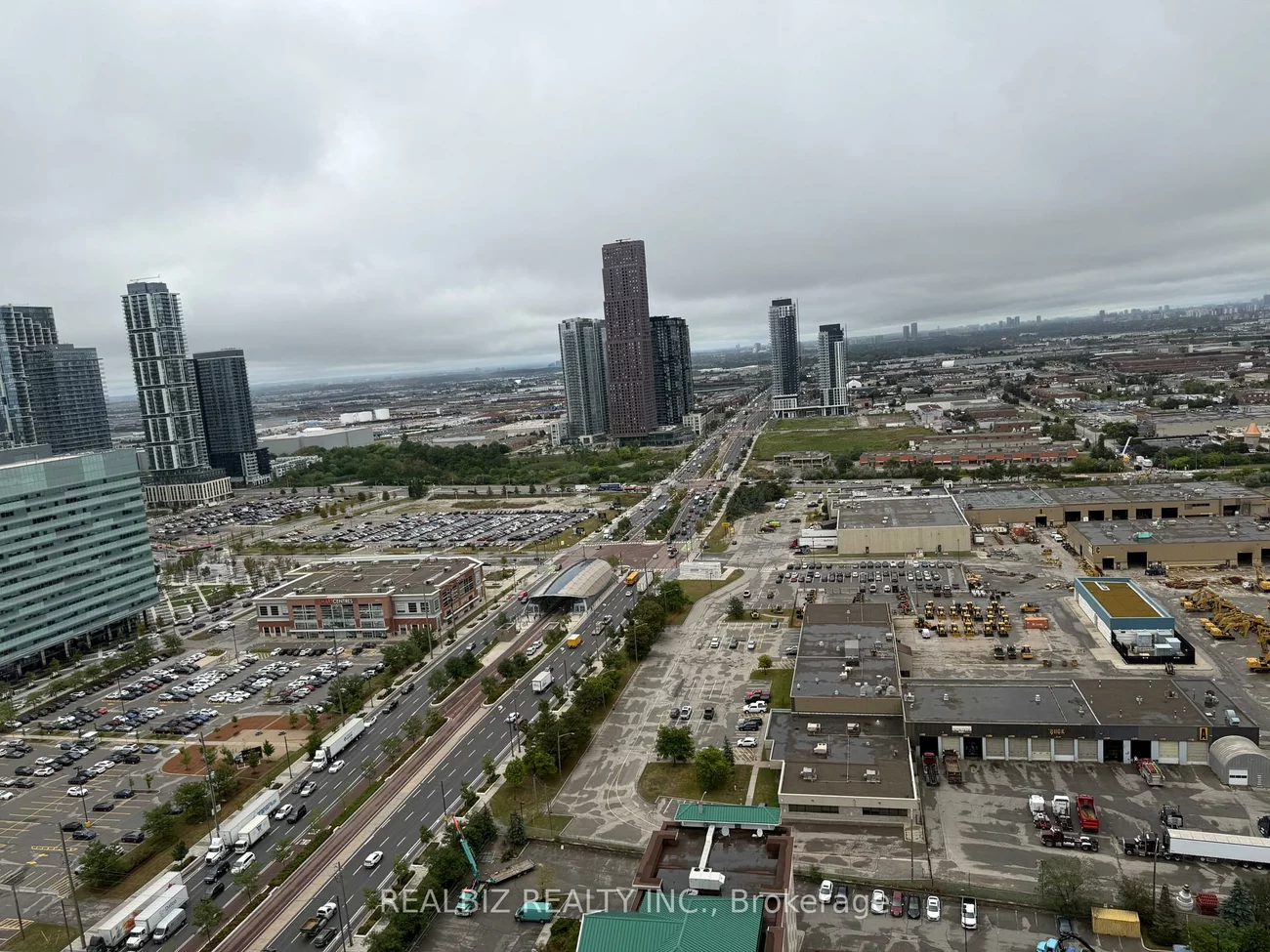 28, Interchange, Vaughan Corporate Centre, Vaughan