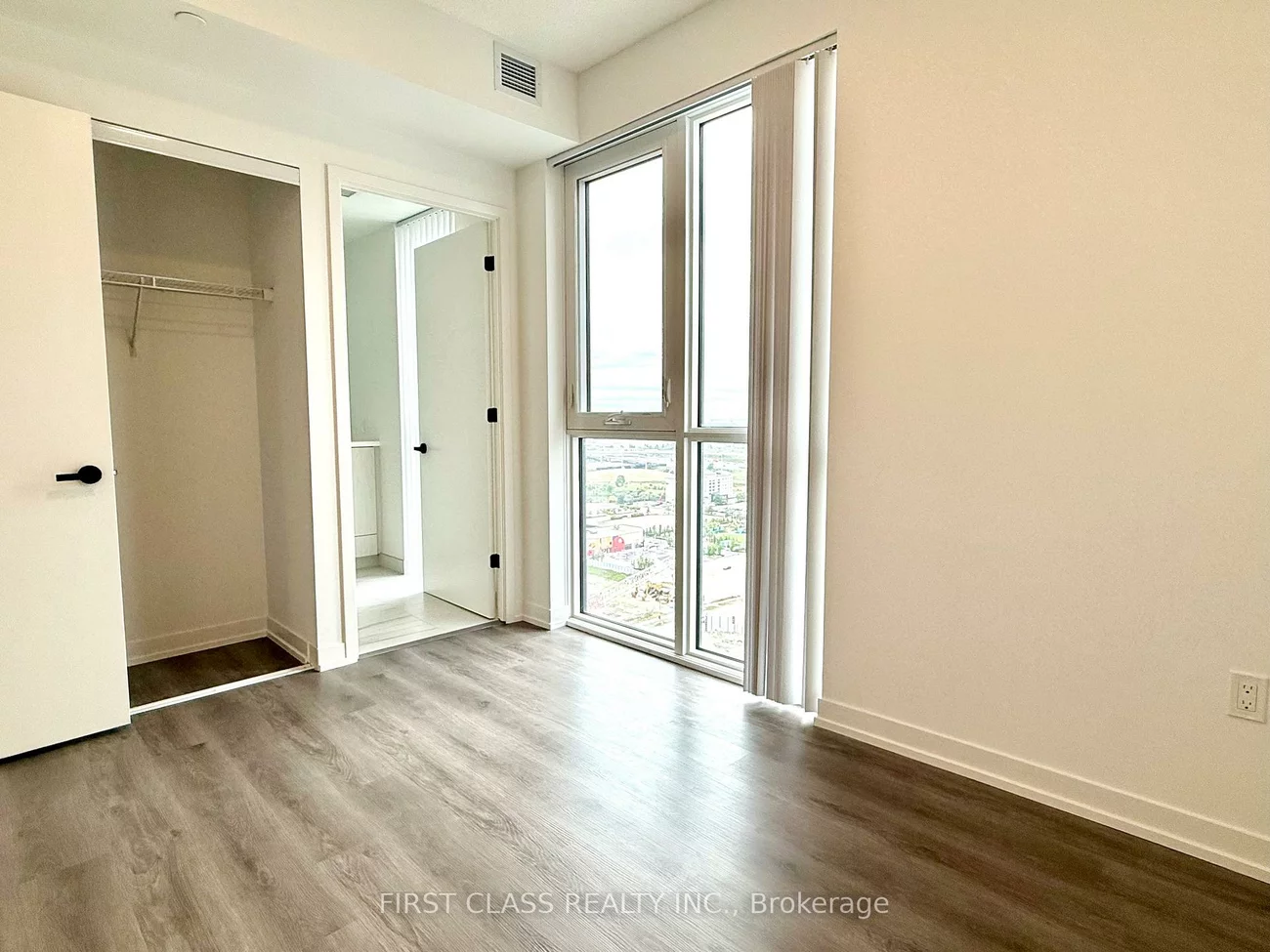28, Interchange Way, Vaughan Corporate Centre, Vaughan