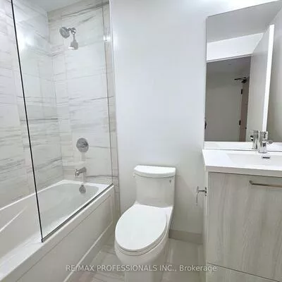 225, Commerce, Vaughan Corporate Centre, Vaughan