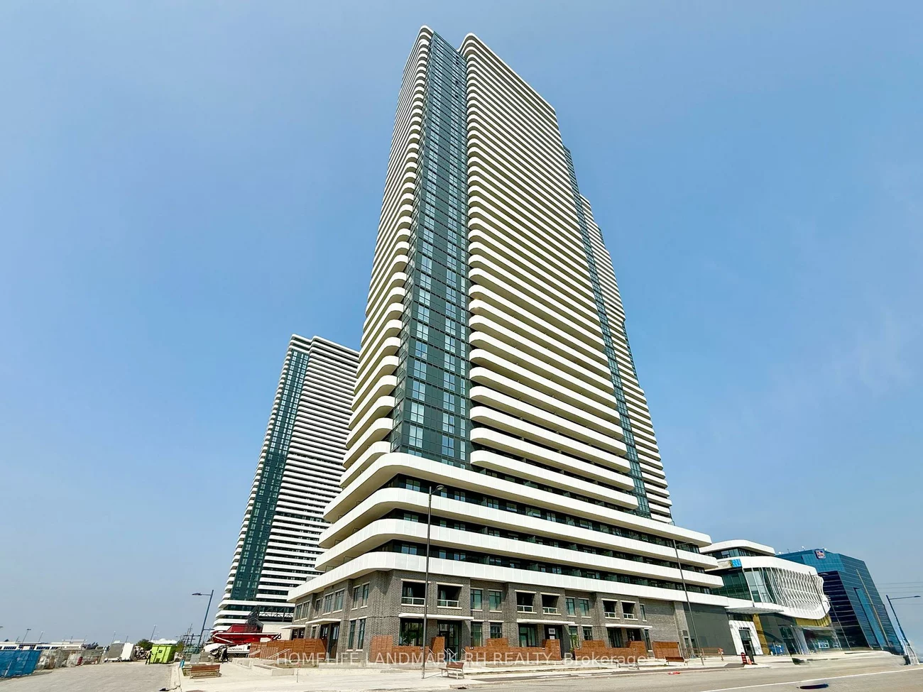 28, Interchange, Vaughan Corporate Centre, Vaughan