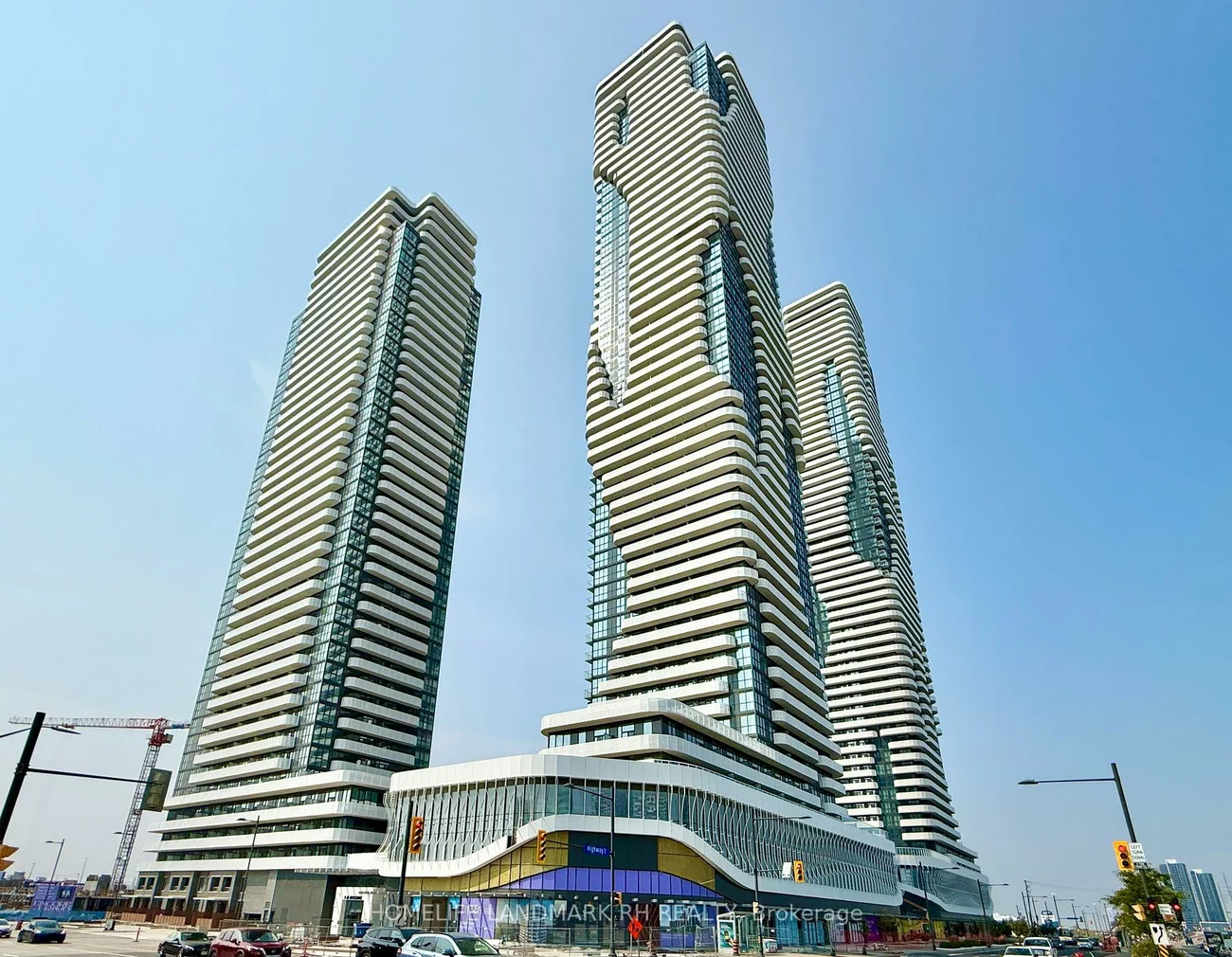28, Interchange, Vaughan Corporate Centre, Vaughan