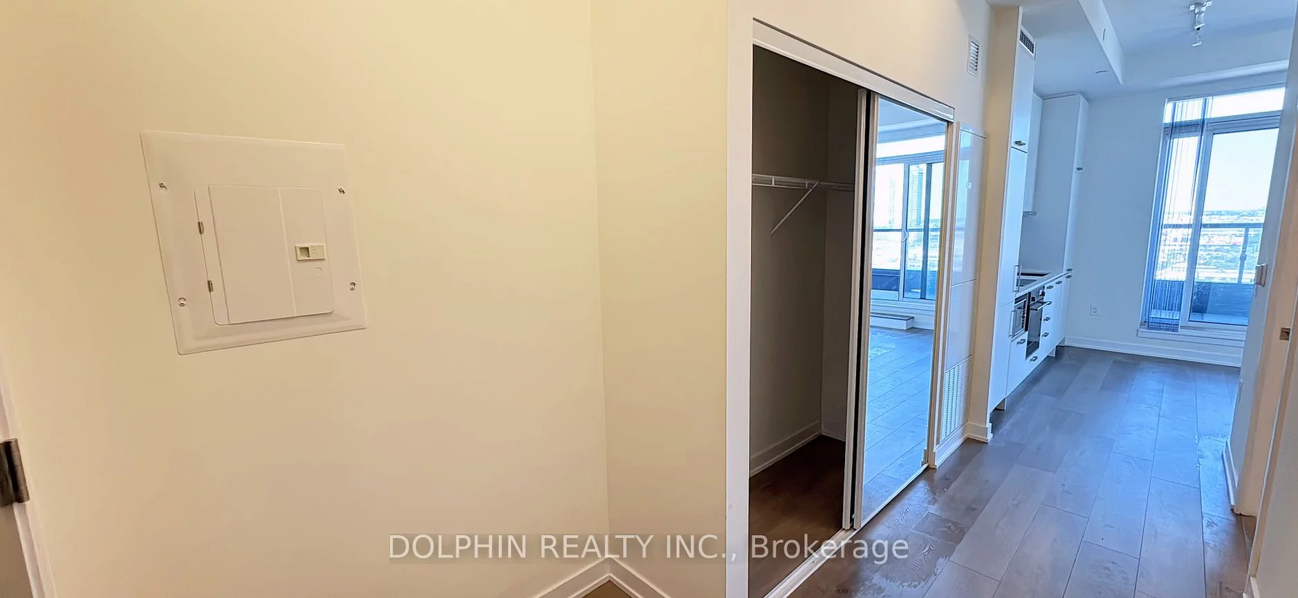 10, Honeycrisp, Vaughan Corporate Centre, Vaughan
