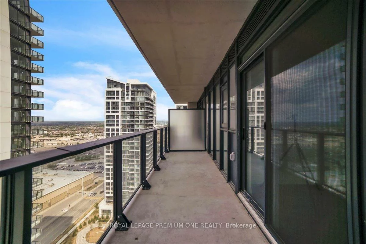 8960, Jane, Concord, Vaughan