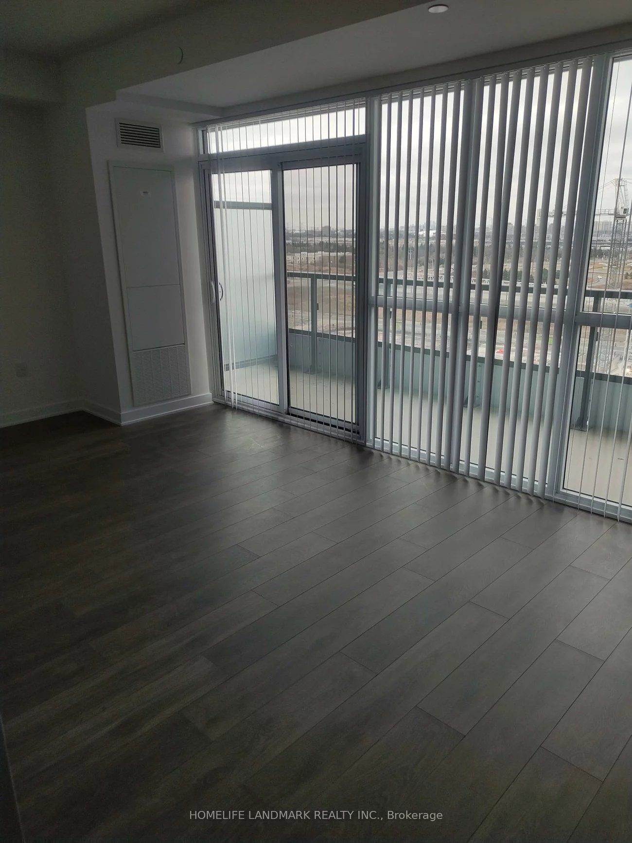 10, Honeycrisp, Vaughan Corporate Centre, Vaughan