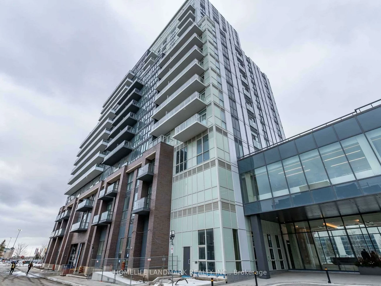 10, Honeycrisp, Vaughan Corporate Centre, Vaughan