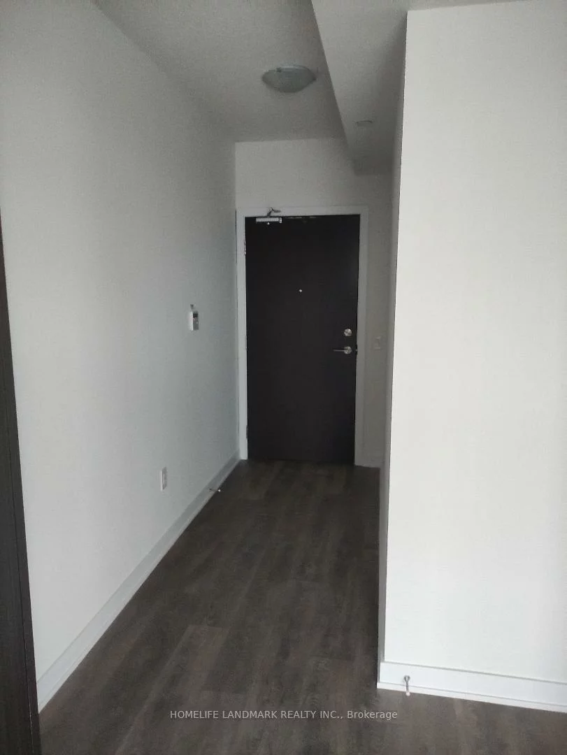 10, Honeycrisp, Vaughan Corporate Centre, Vaughan
