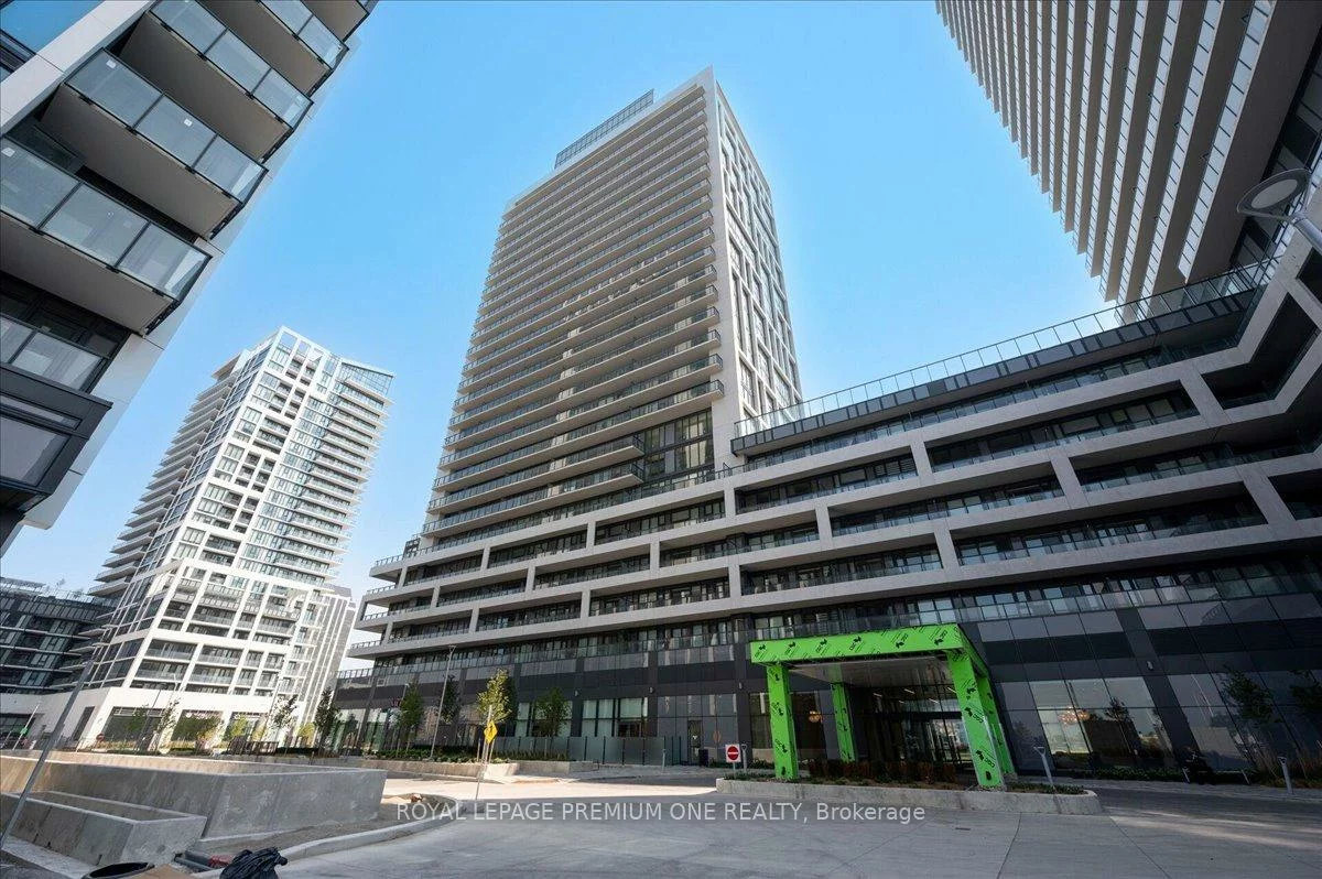 8960, Jane, Concord, Vaughan
