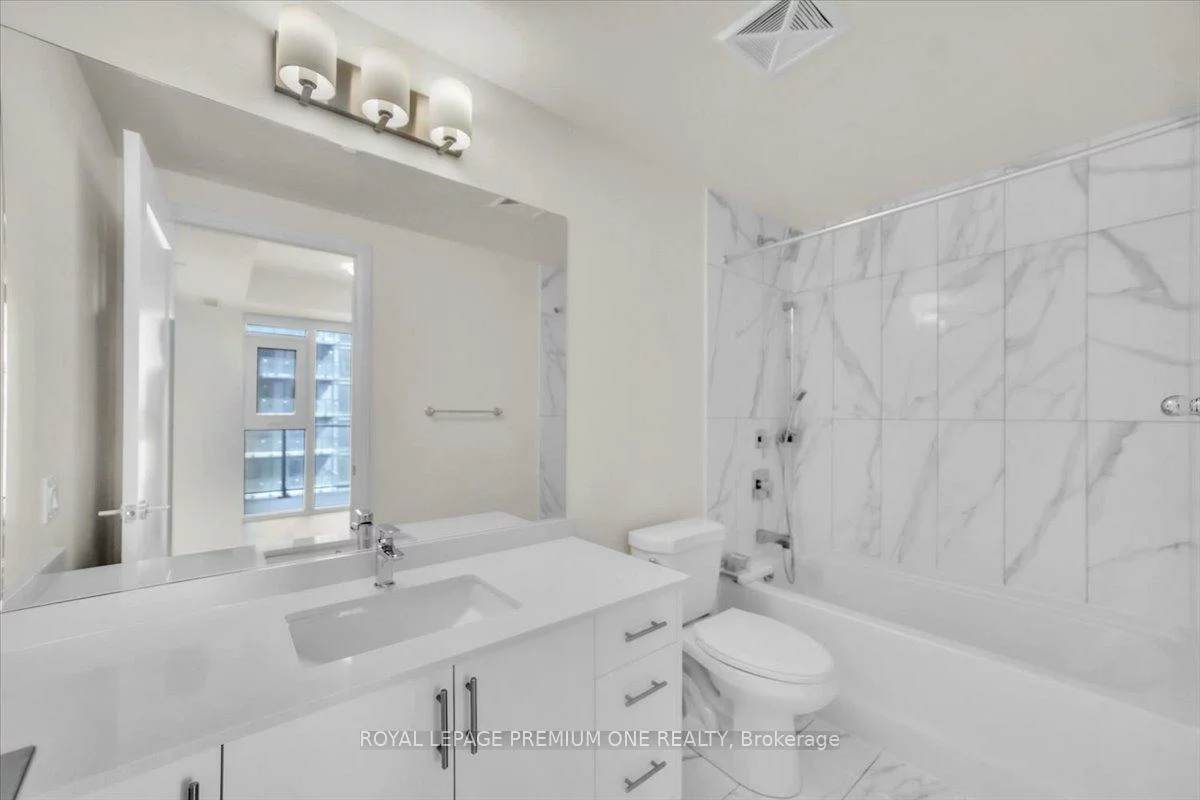 8960, Jane, Concord, Vaughan