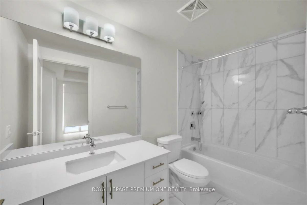 8960, Jane, Concord, Vaughan