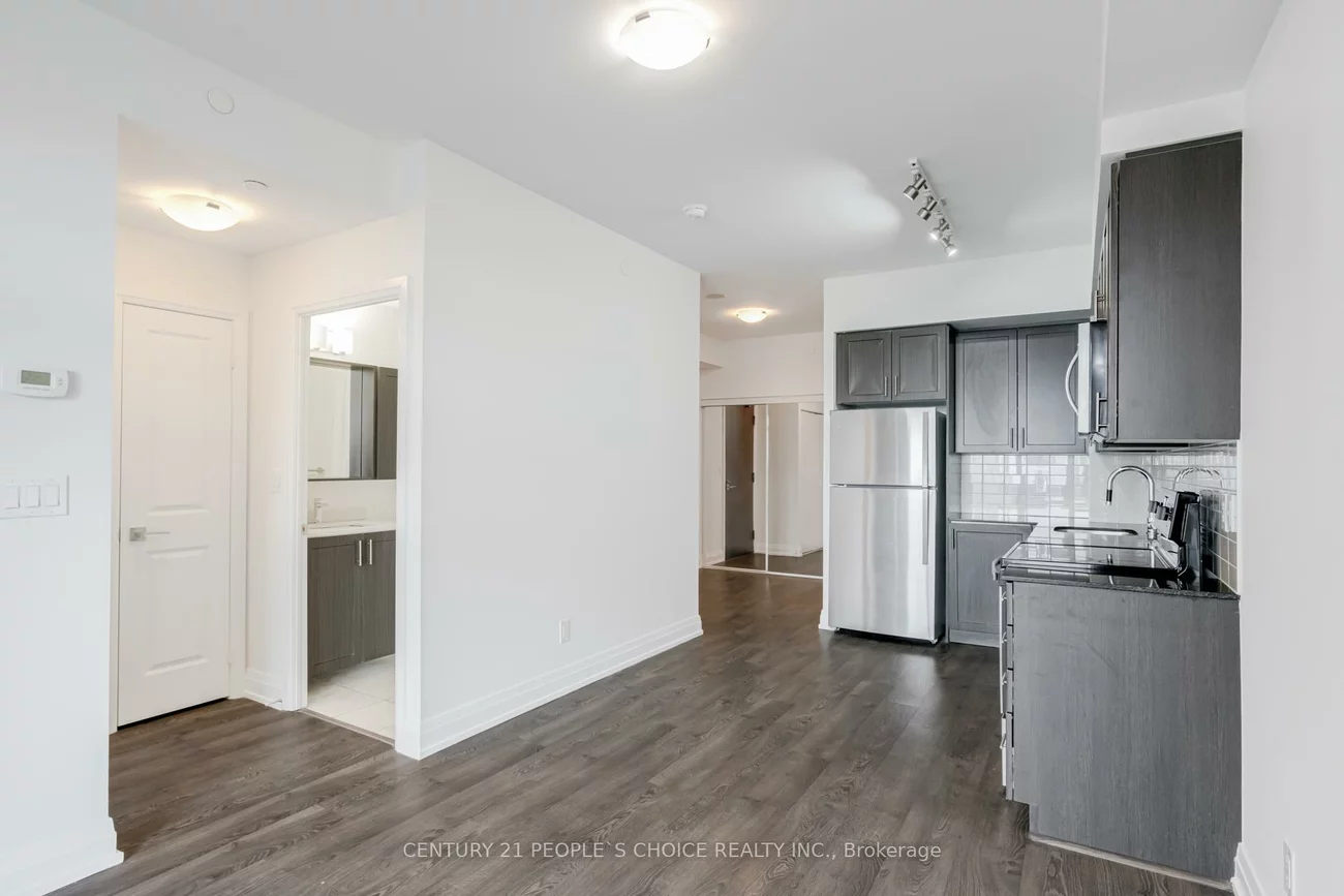 3700, Highway 7, Vaughan Corporate Centre, Vaughan