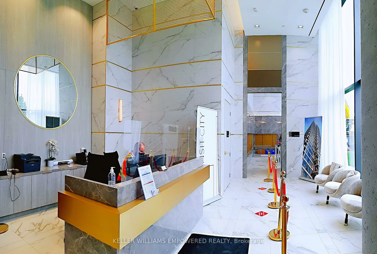 898, Portage, Vaughan Corporate Centre, Vaughan