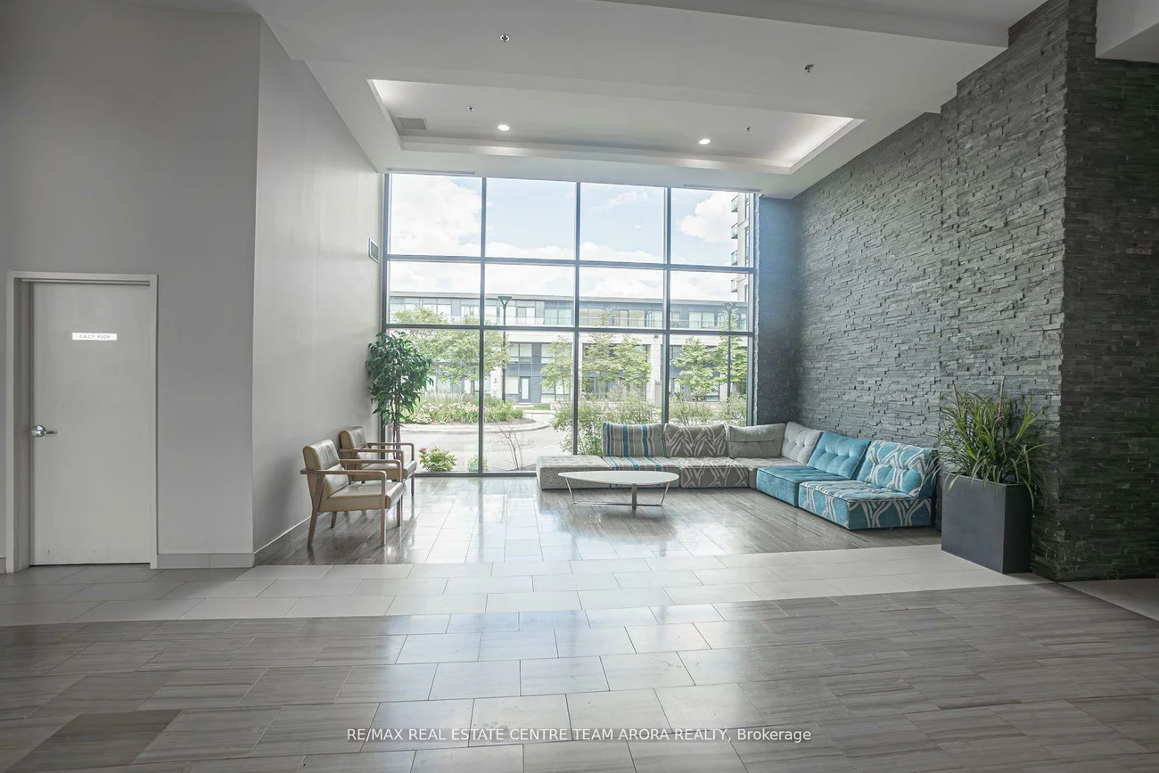 24, Woodstream, Vaughan Grove, Vaughan
