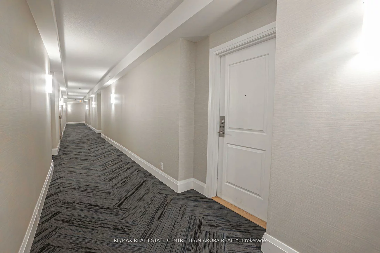 24, Woodstream, Vaughan Grove, Vaughan
