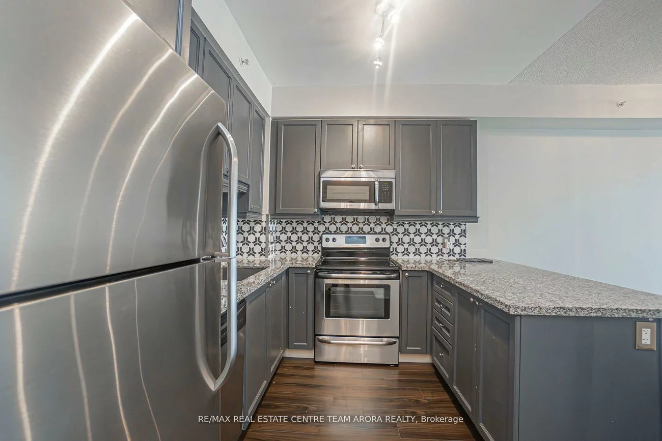 24, Woodstream, Vaughan Grove, Vaughan