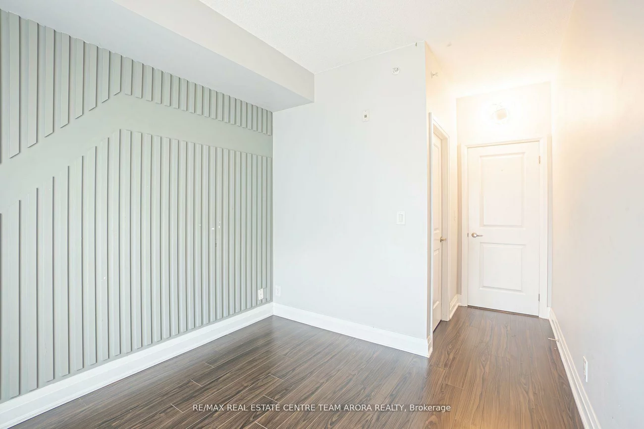 24, Woodstream, Vaughan Grove, Vaughan