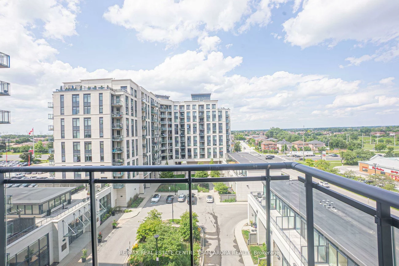 24, Woodstream, Vaughan Grove, Vaughan