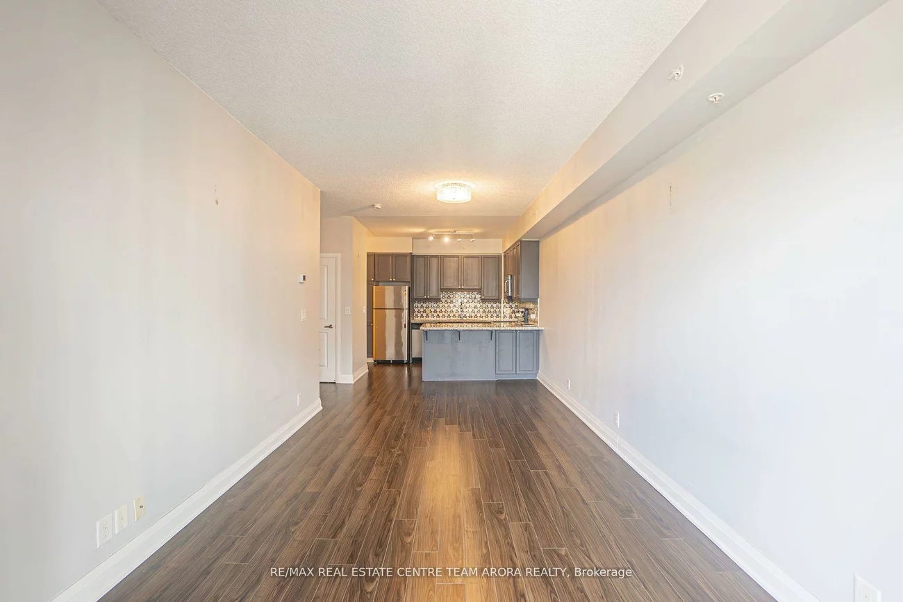 24, Woodstream, Vaughan Grove, Vaughan