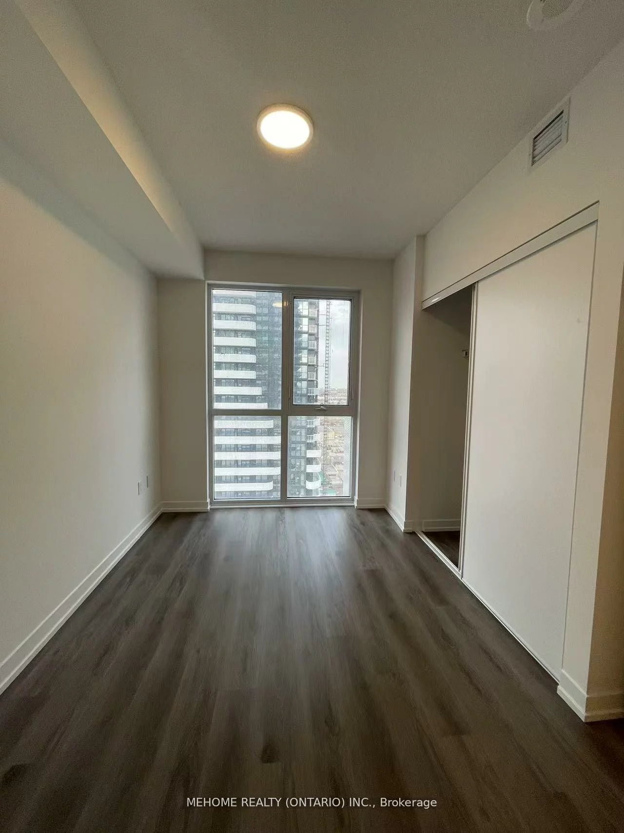 225, Commerce, Vaughan Corporate Centre, Vaughan