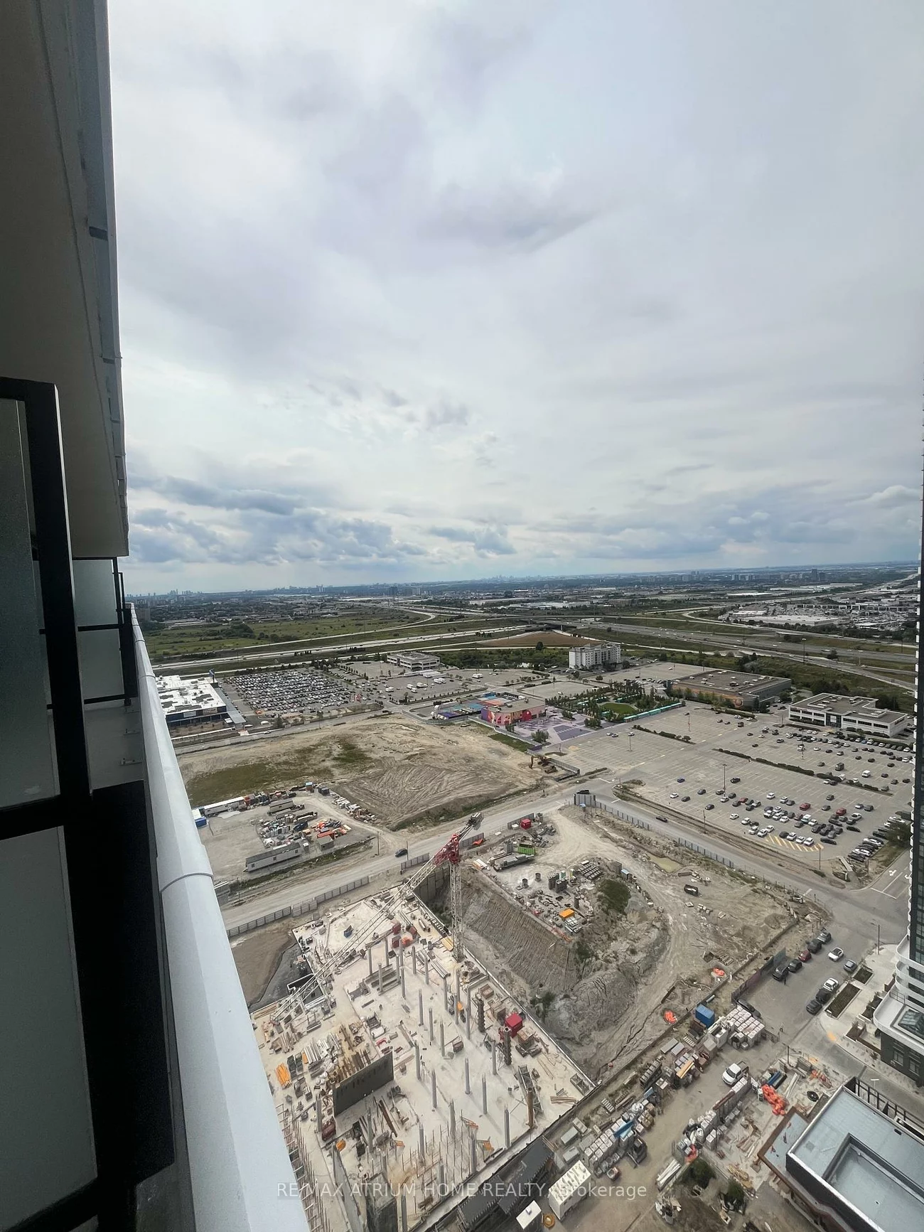 28, Interchange, Vaughan Corporate Centre, Vaughan