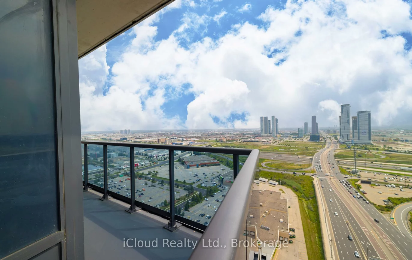3600, Highway 7, Vaughan Corporate Centre, Vaughan