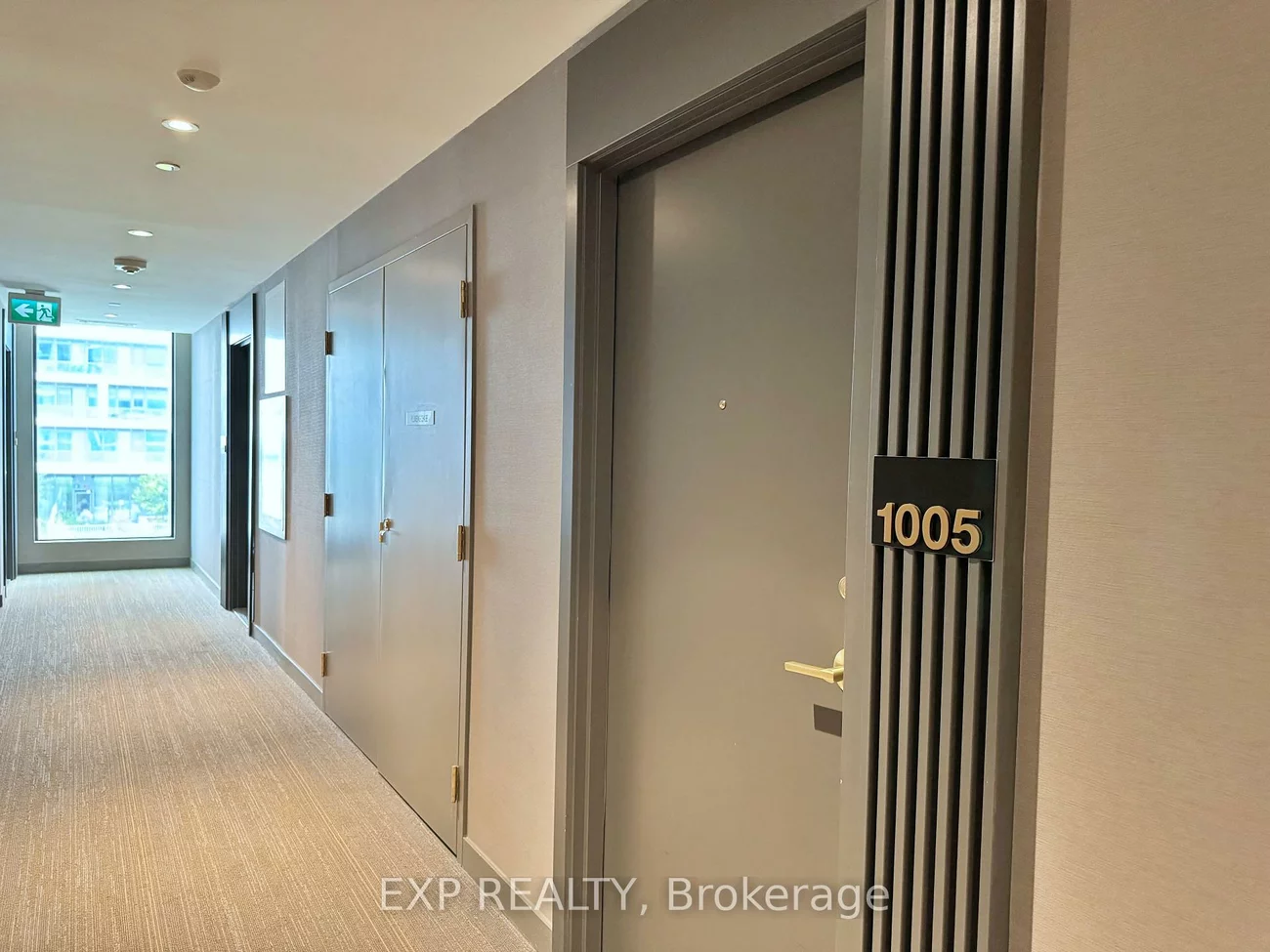 898, Portage, Vaughan Corporate Centre, Vaughan