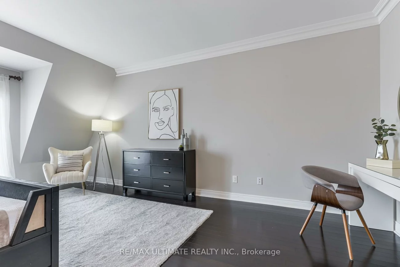 15, Powseland, West Woodbridge, Vaughan