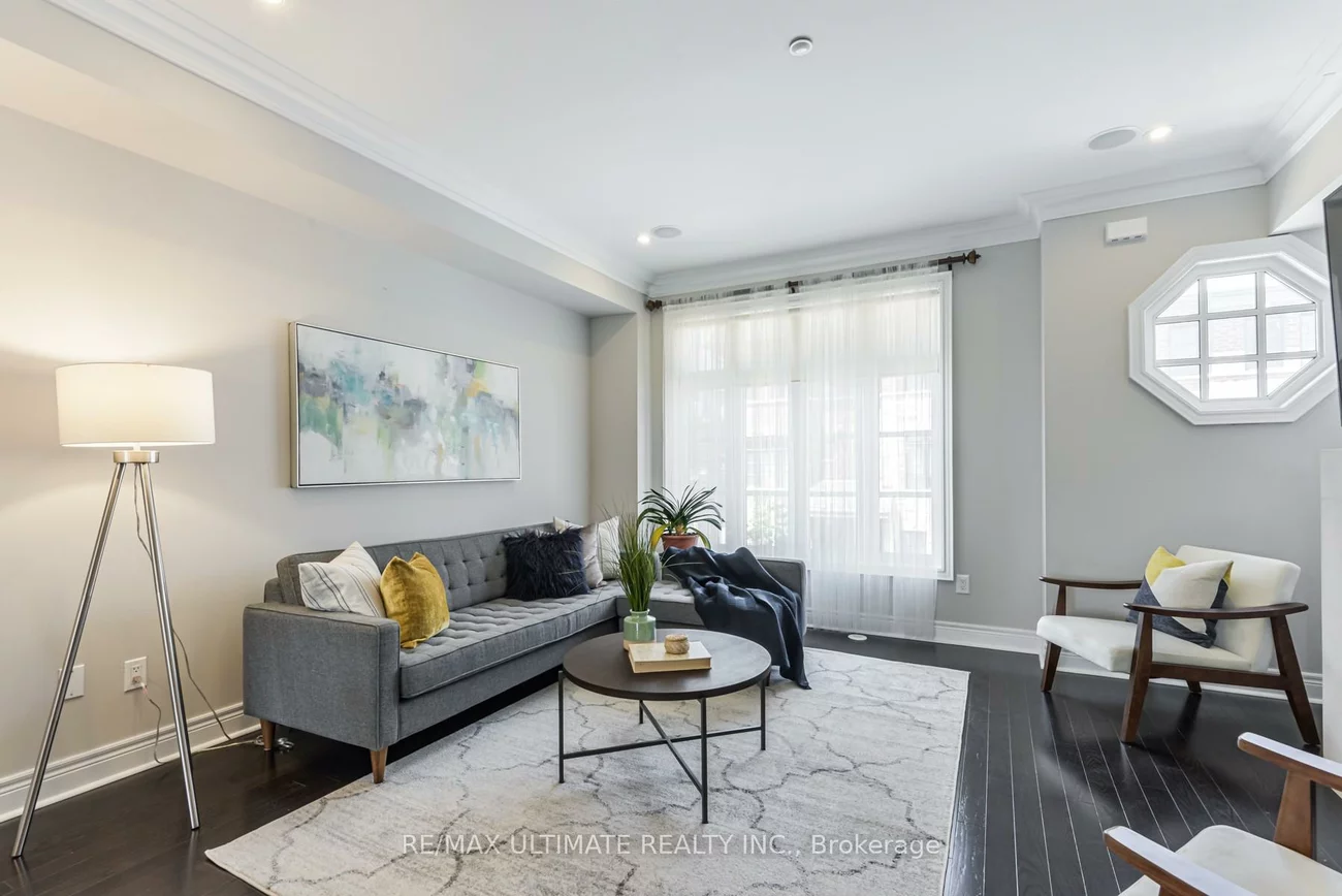 15, Powseland, West Woodbridge, Vaughan