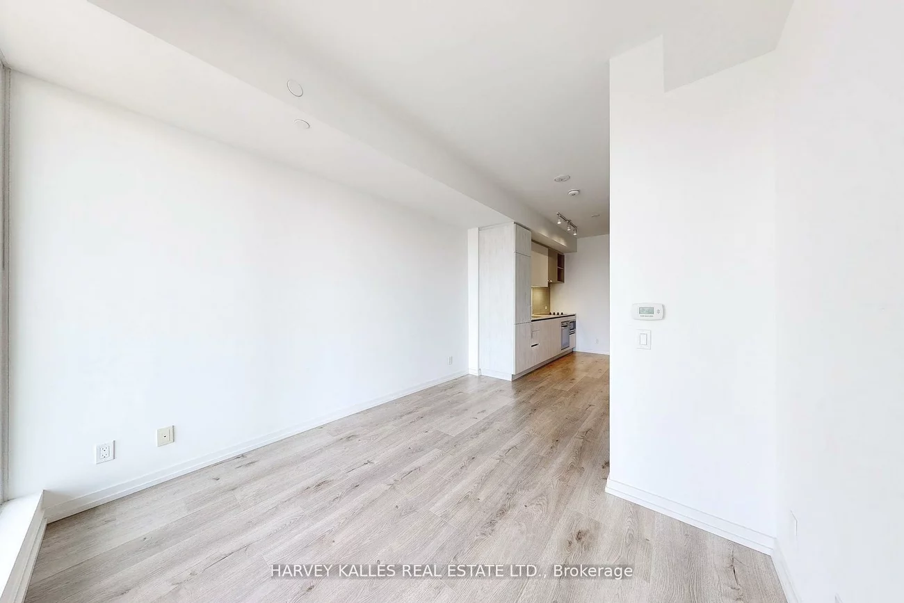 7890, Jane, Vaughan Corporate Centre, Vaughan