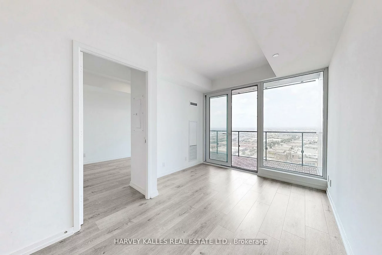 7890, Jane, Vaughan Corporate Centre, Vaughan
