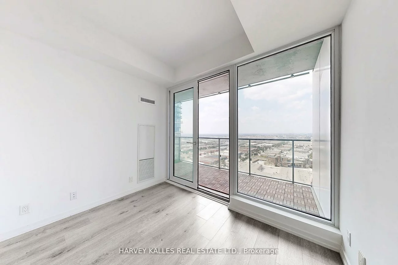 7890, Jane, Vaughan Corporate Centre, Vaughan