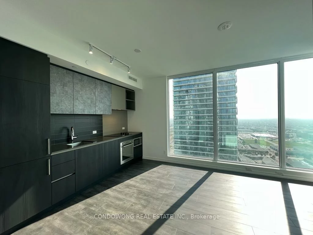 1000, Portage, Vaughan Corporate Centre, Vaughan