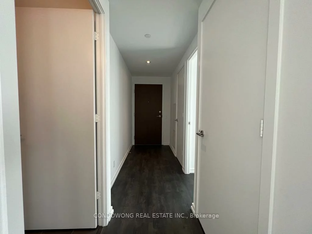 1000, Portage, Vaughan Corporate Centre, Vaughan